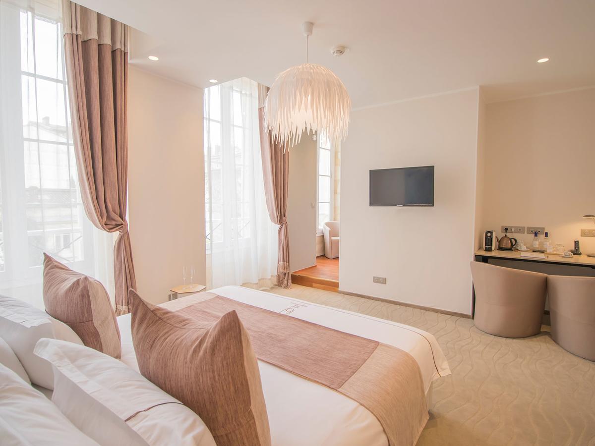 Hotel Des Quinconces Bordeaux Centre ภายนอก รูปภาพ