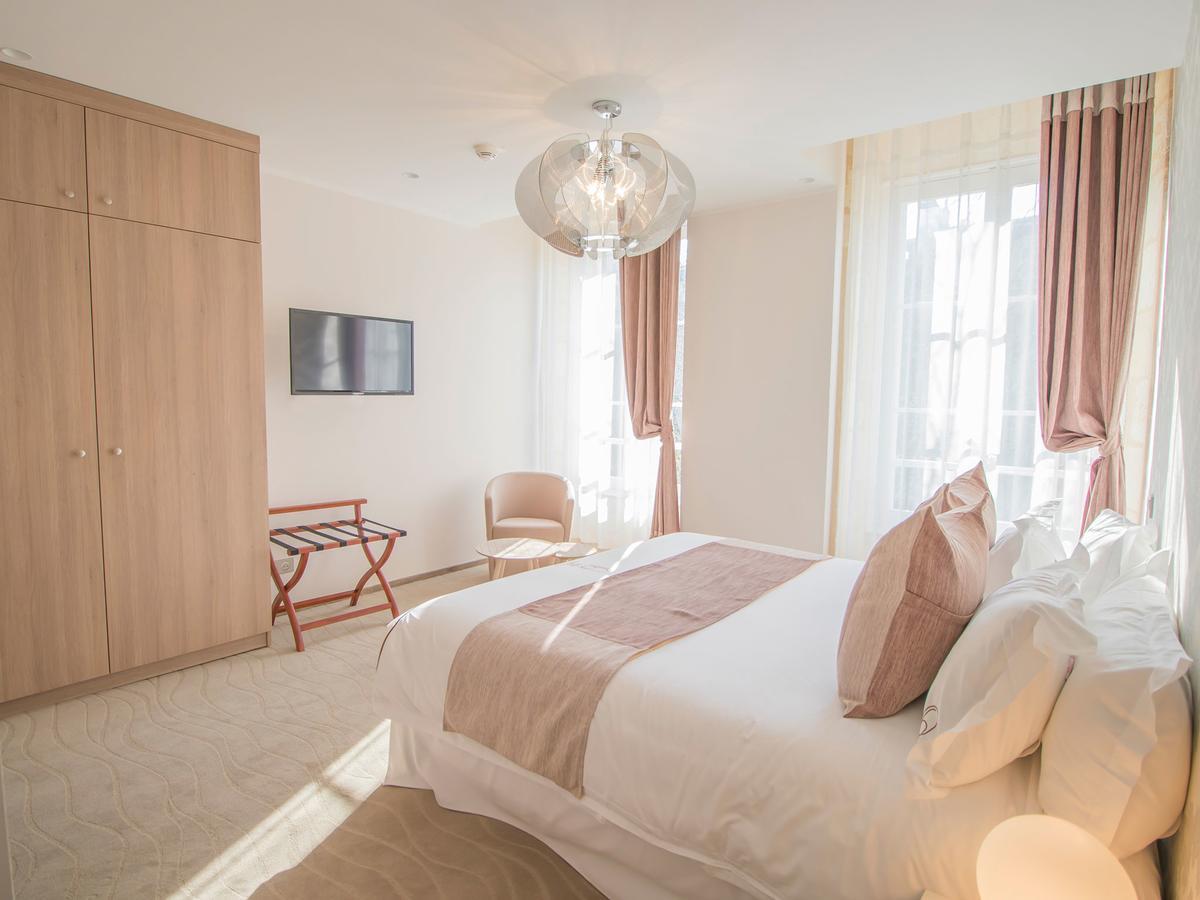 Hotel Des Quinconces Bordeaux Centre ภายนอก รูปภาพ